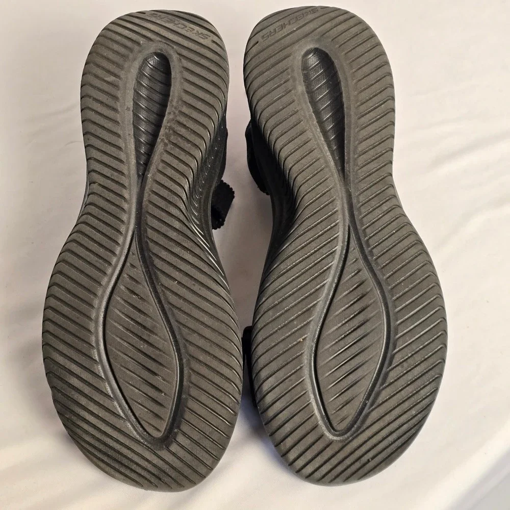Skechers Hands Free Slip-ins On-the-GO 600‎ Black Sandals 119976 Womens 10